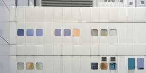 Berlin UV2 Wayfinding Orientierungssystem Fassadengestaltung Beschilderung Leitsystem